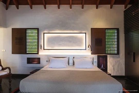 Swan Estate — luxury villa photo 1