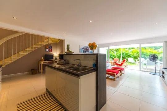 Villa Yellow Tail — luxury villa photo 1