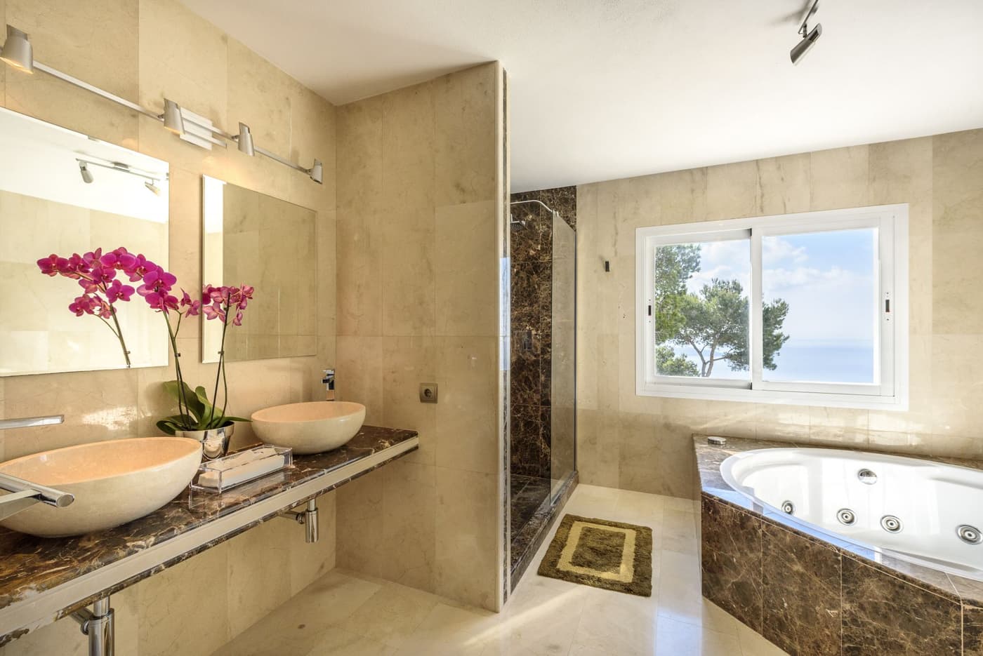 House Pearl — luxury villa photo 46
