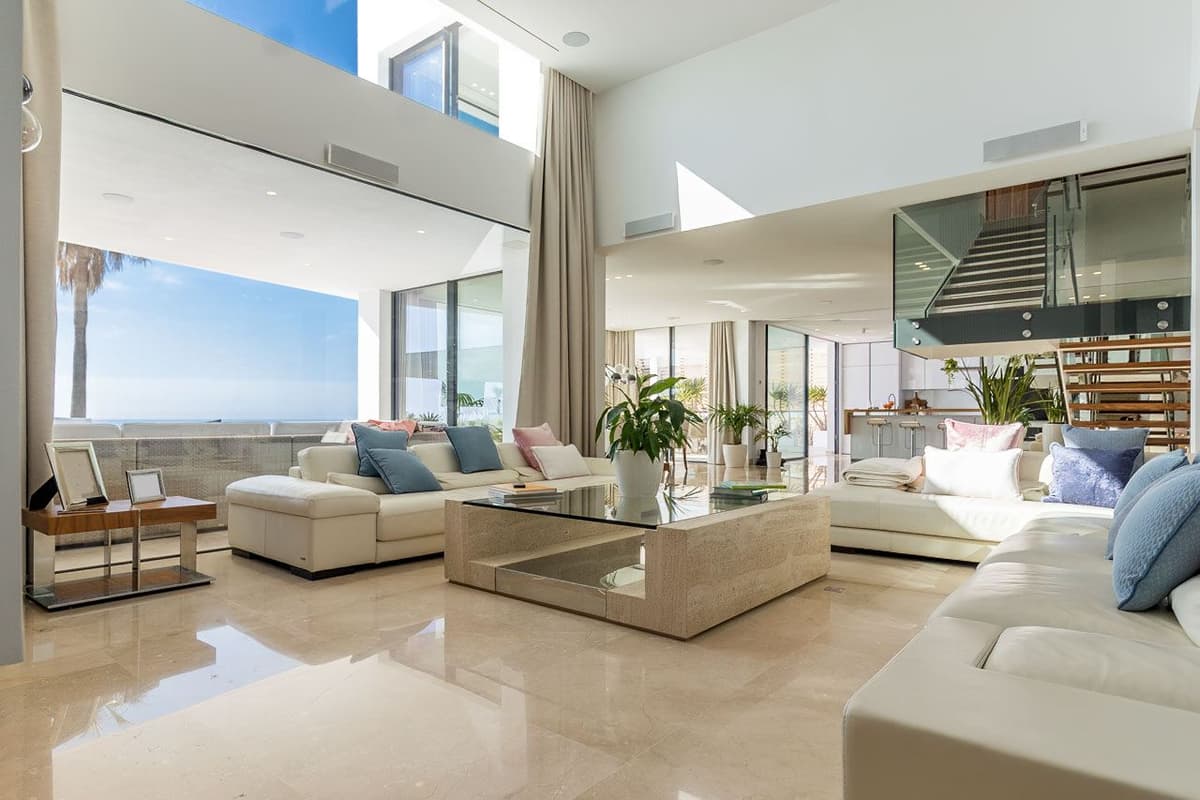 Villa Blue Sky — luxury villa photo 1