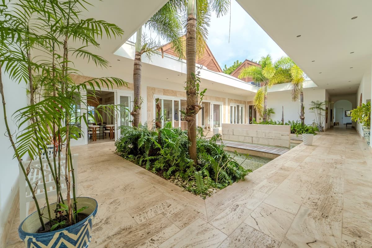 Villa Alfa — luxury villa photo 1