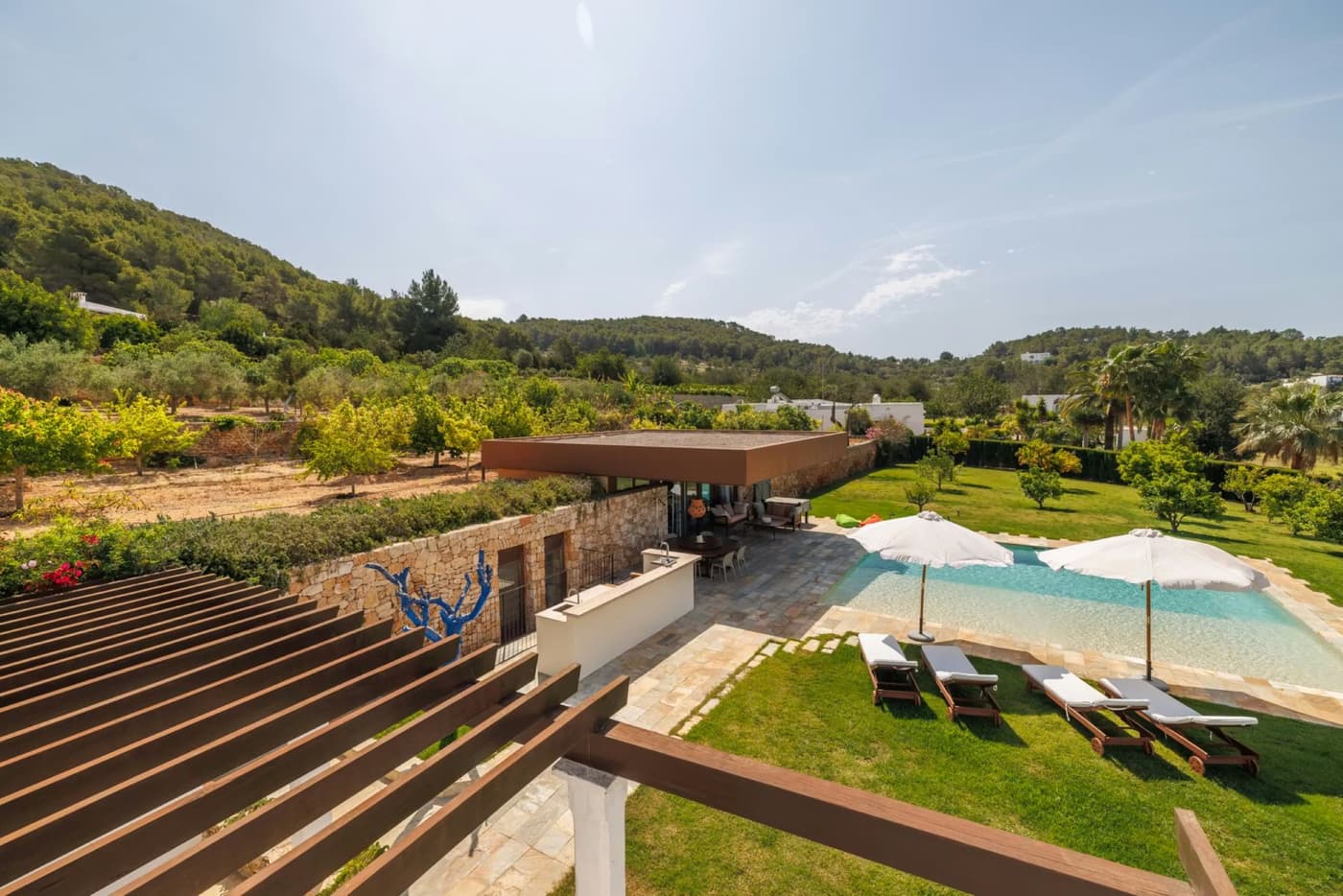 Can Peralta Vell — luxury villa photo 2
