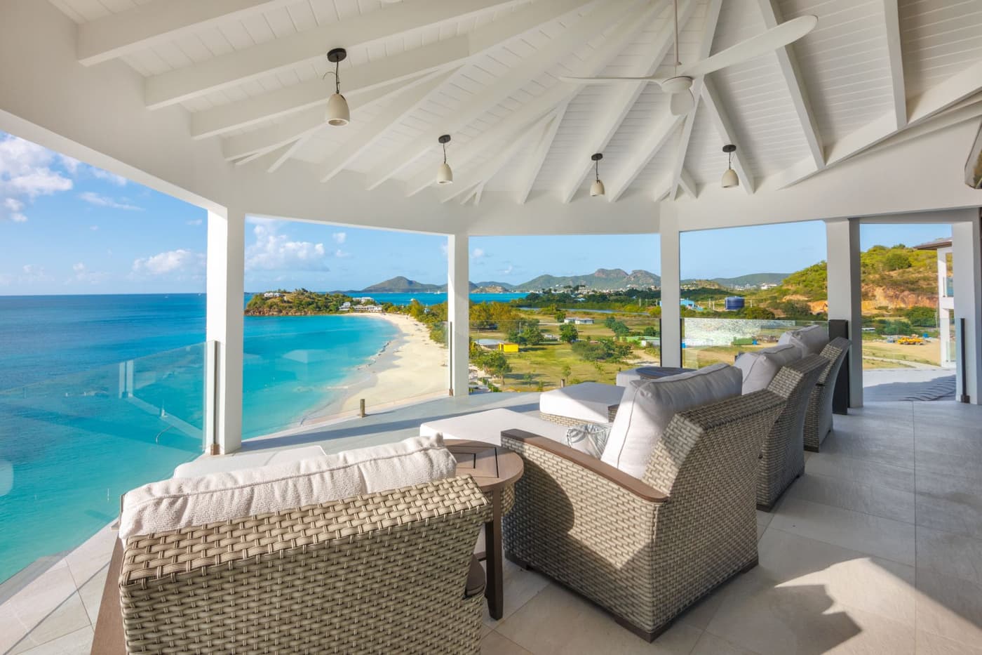 Villa Blue Heaven Rendezvous — luxury villa photo 2