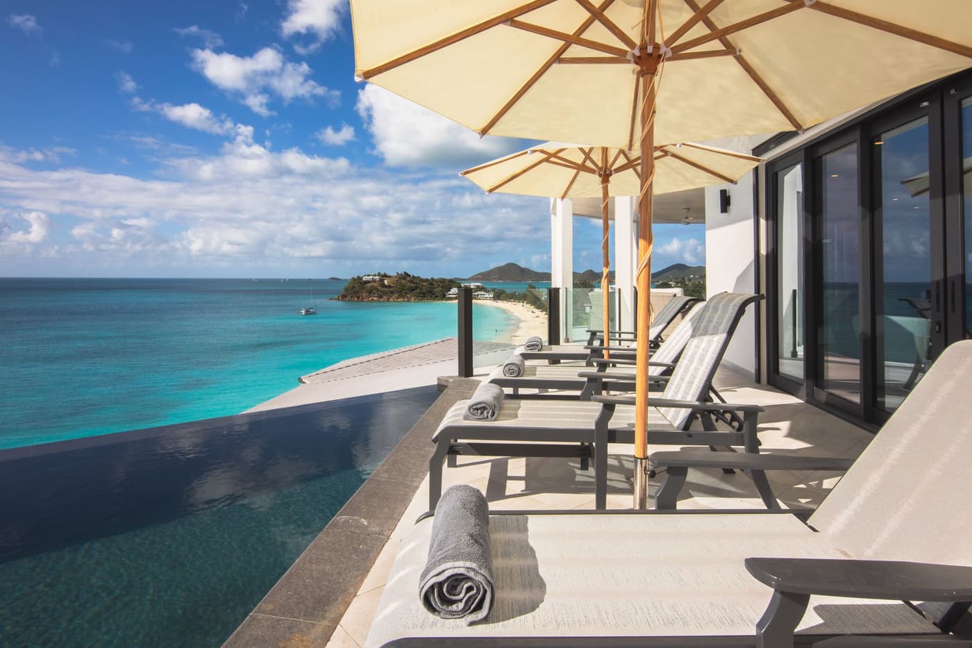 Villa Blue Heaven Rendezvous — luxury villa photo 3