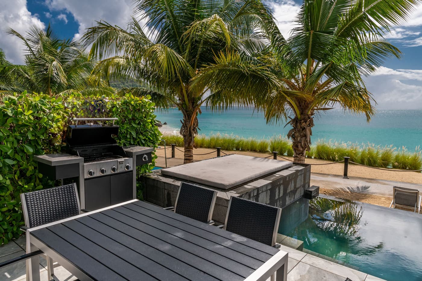 Beach House 5 — luxury villa photo 2