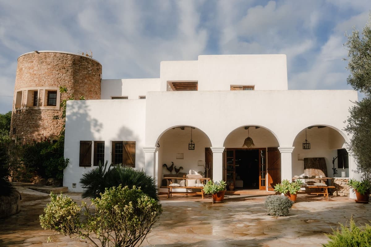 Villa Can Verd — luxury villa photo 2