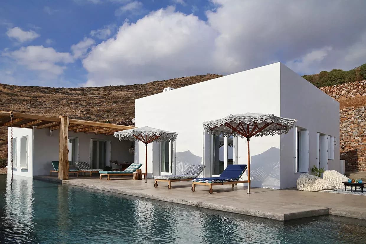 Syros Luxury Villa — luxury villa photo 2