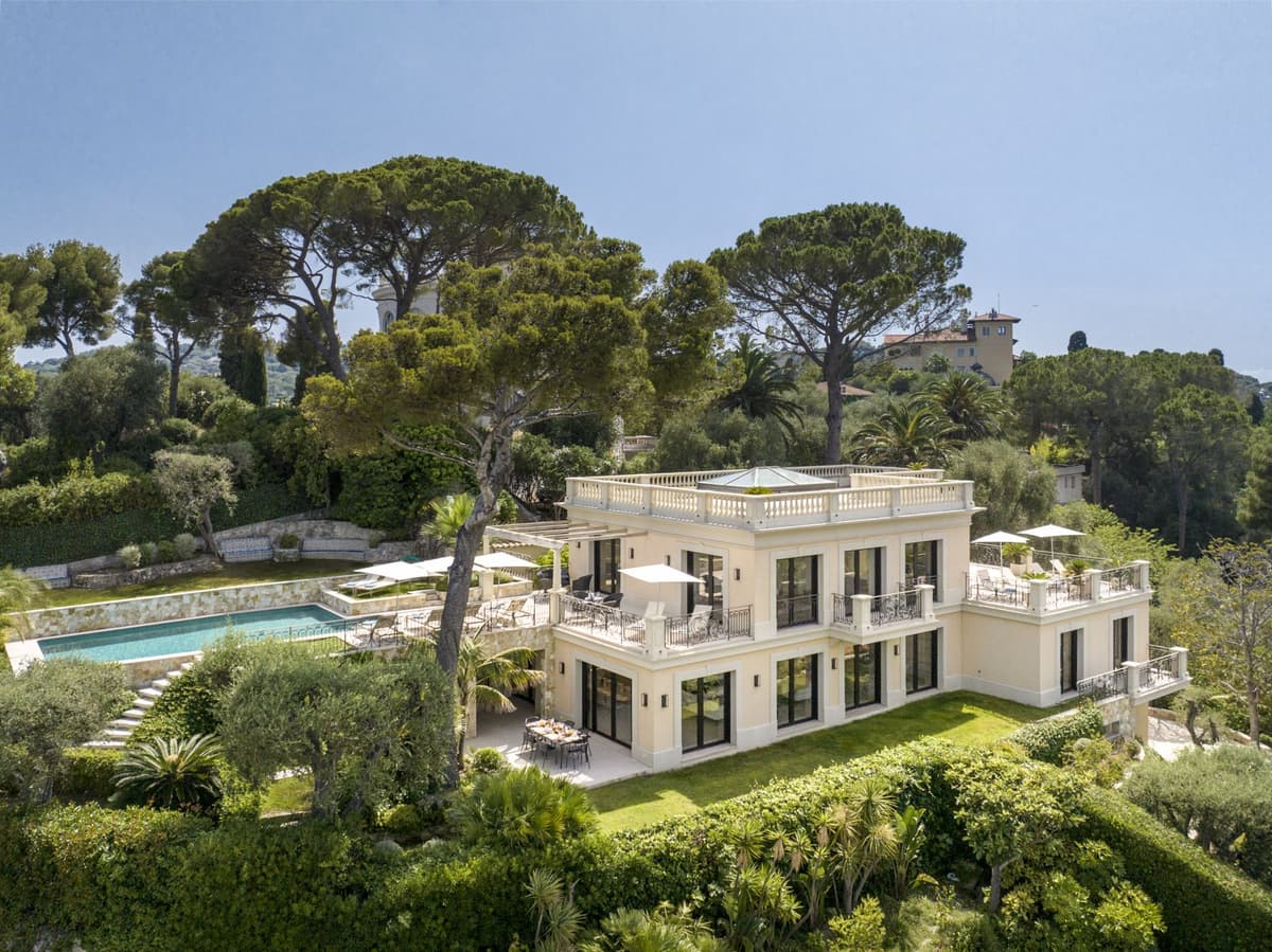 Villa Les Dauphins — luxury villa photo 2