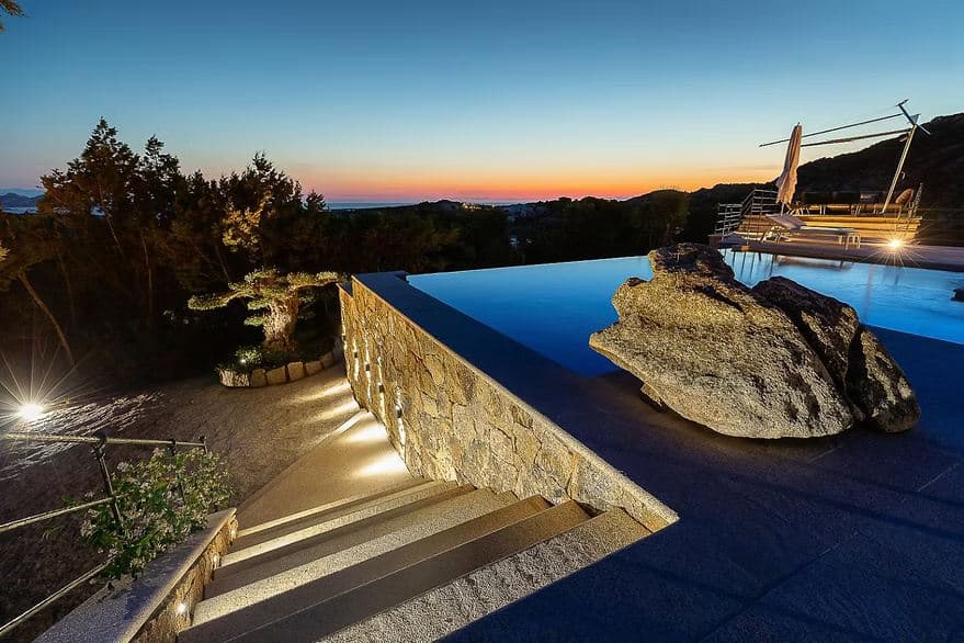Villa Amira — luxury villa photo 3