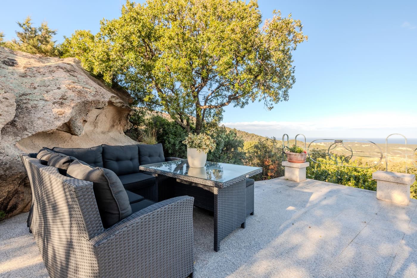 Villa Esmerea — luxury villa photo 3