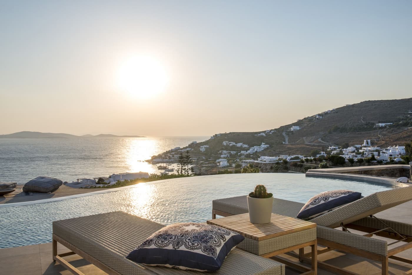 Villa Danae — luxury villa photo 2