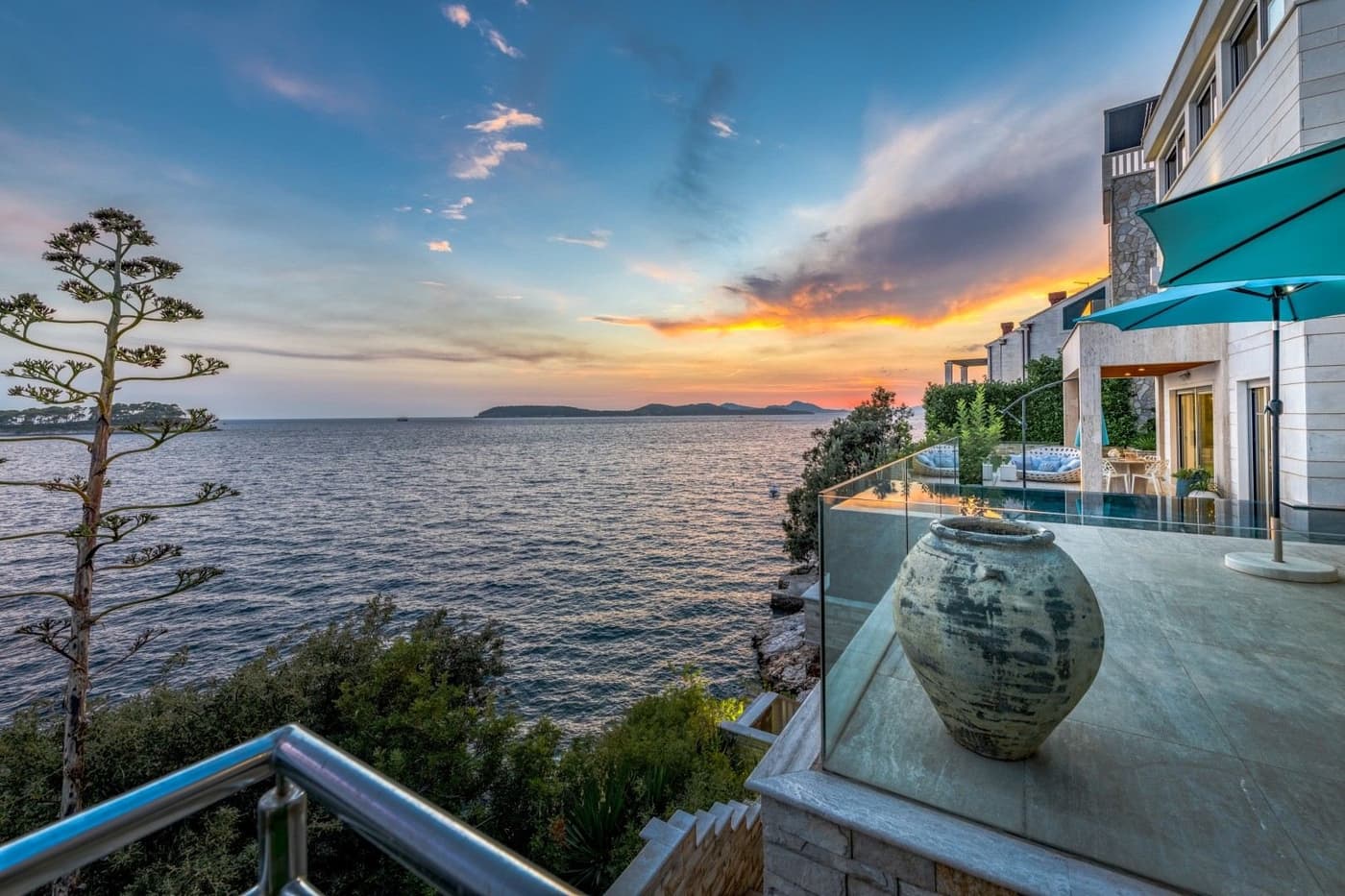 Villa Lux Life — luxury villa photo 3