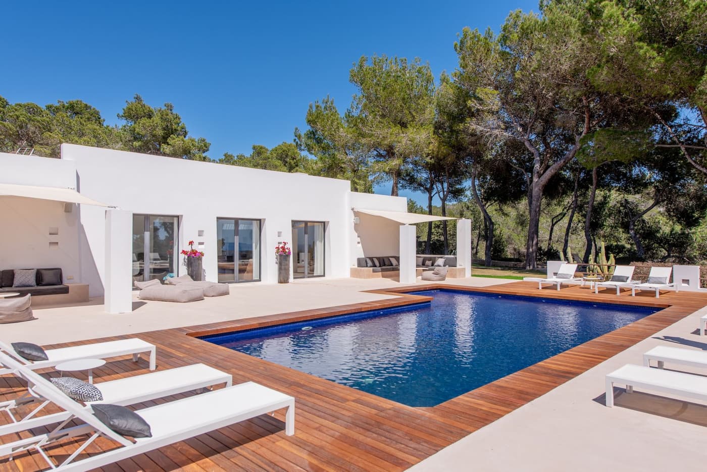 Bella Vista — luxury villa photo 3