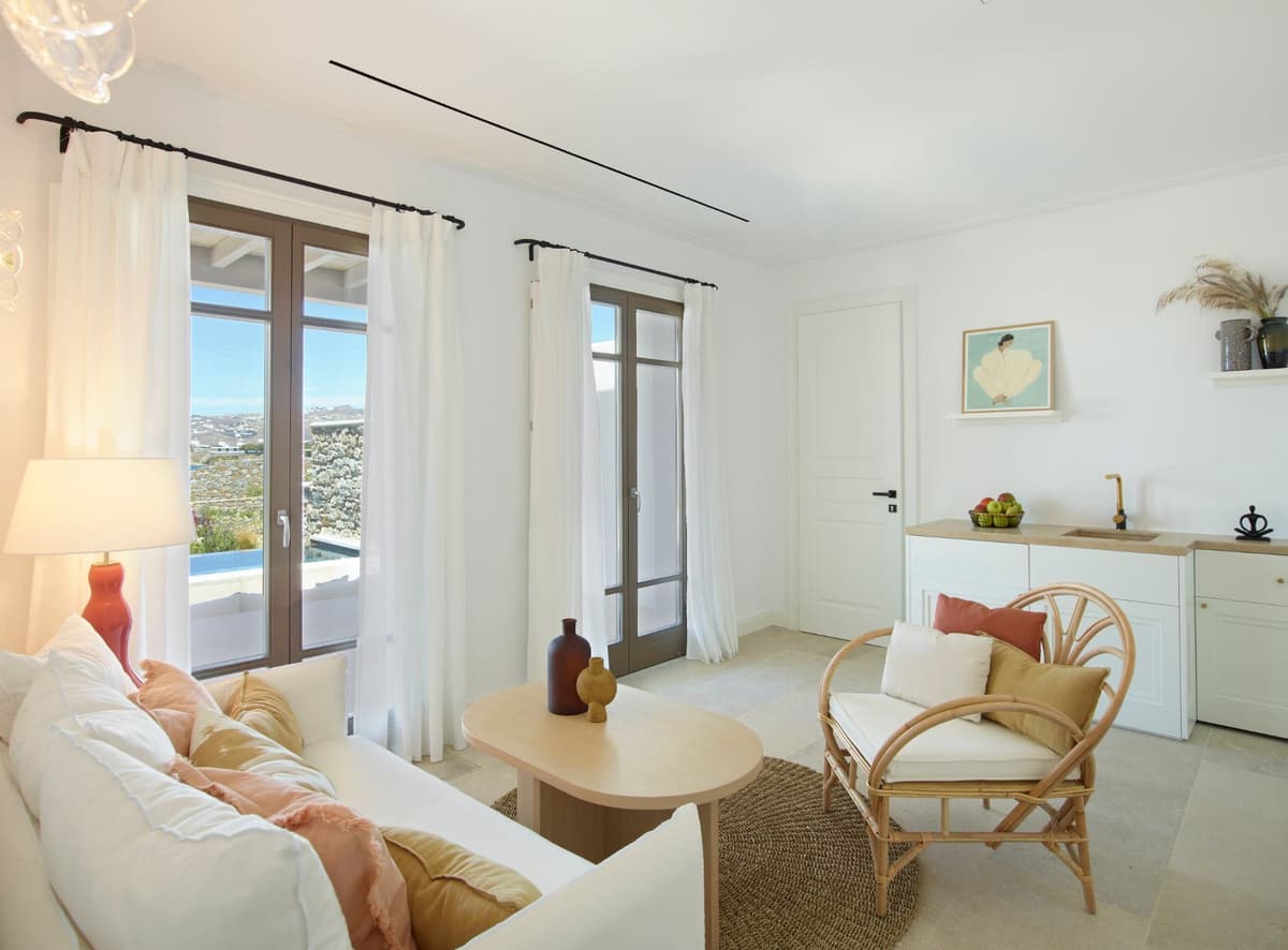 Two Bedroom Home Sea view with Private Heated Pool — luxury villa photo 9