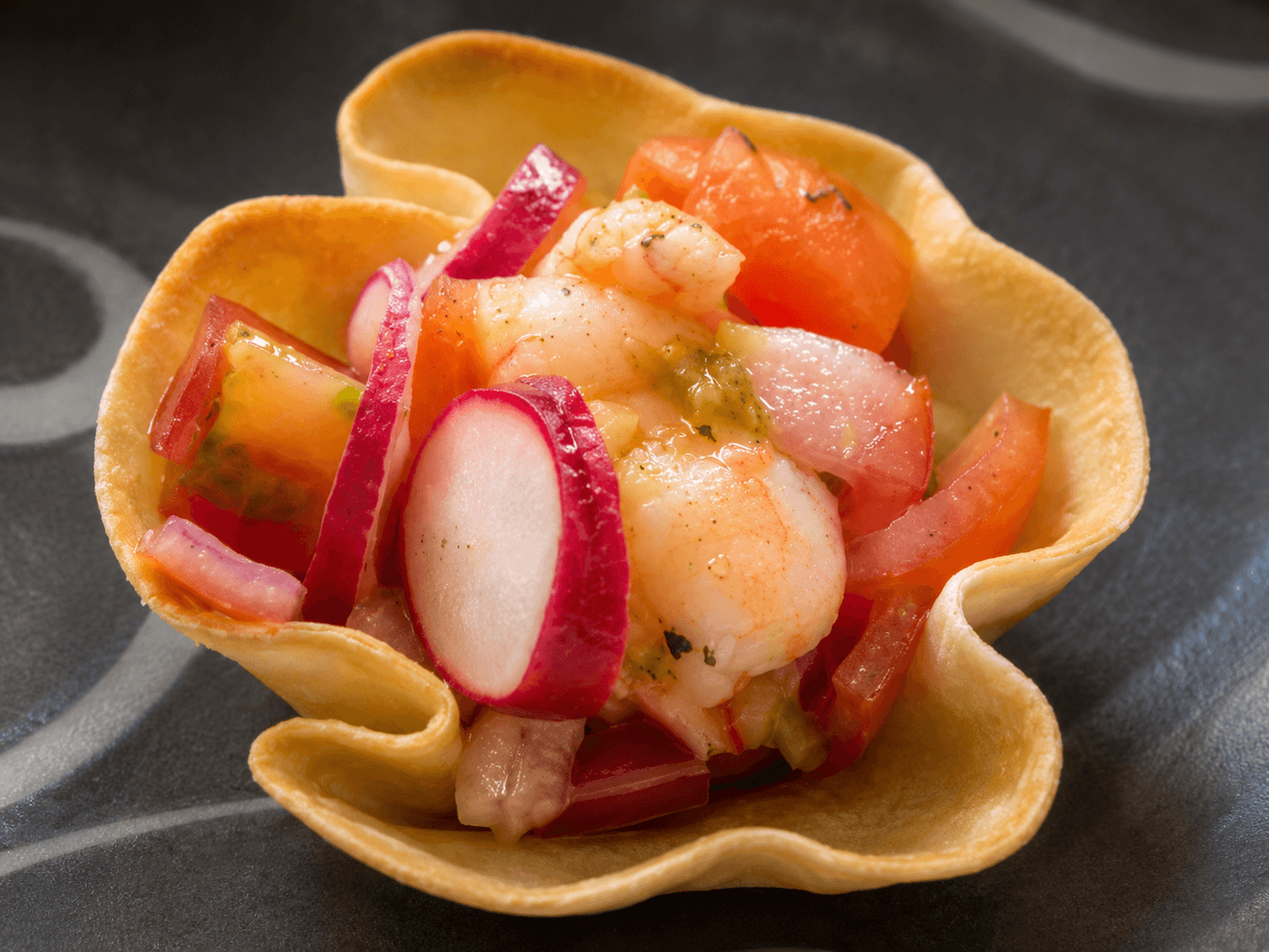 Peruvian ceviche in dumpling cups 