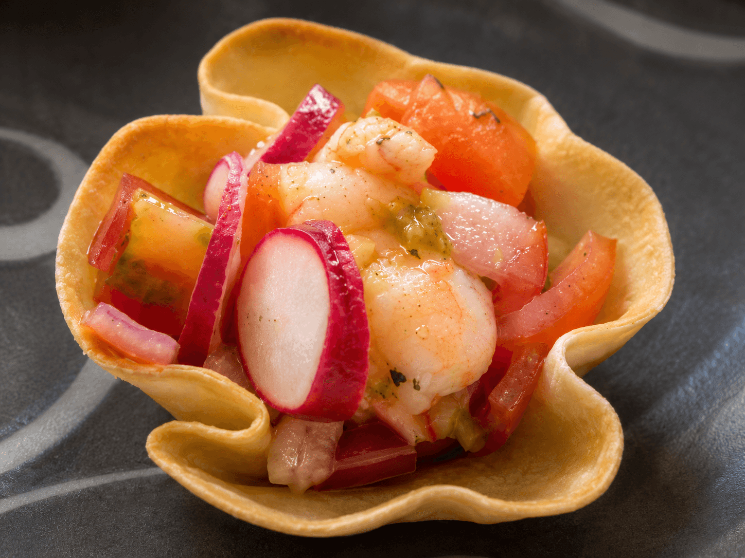 Peruvian ceviche in dumpling cups 