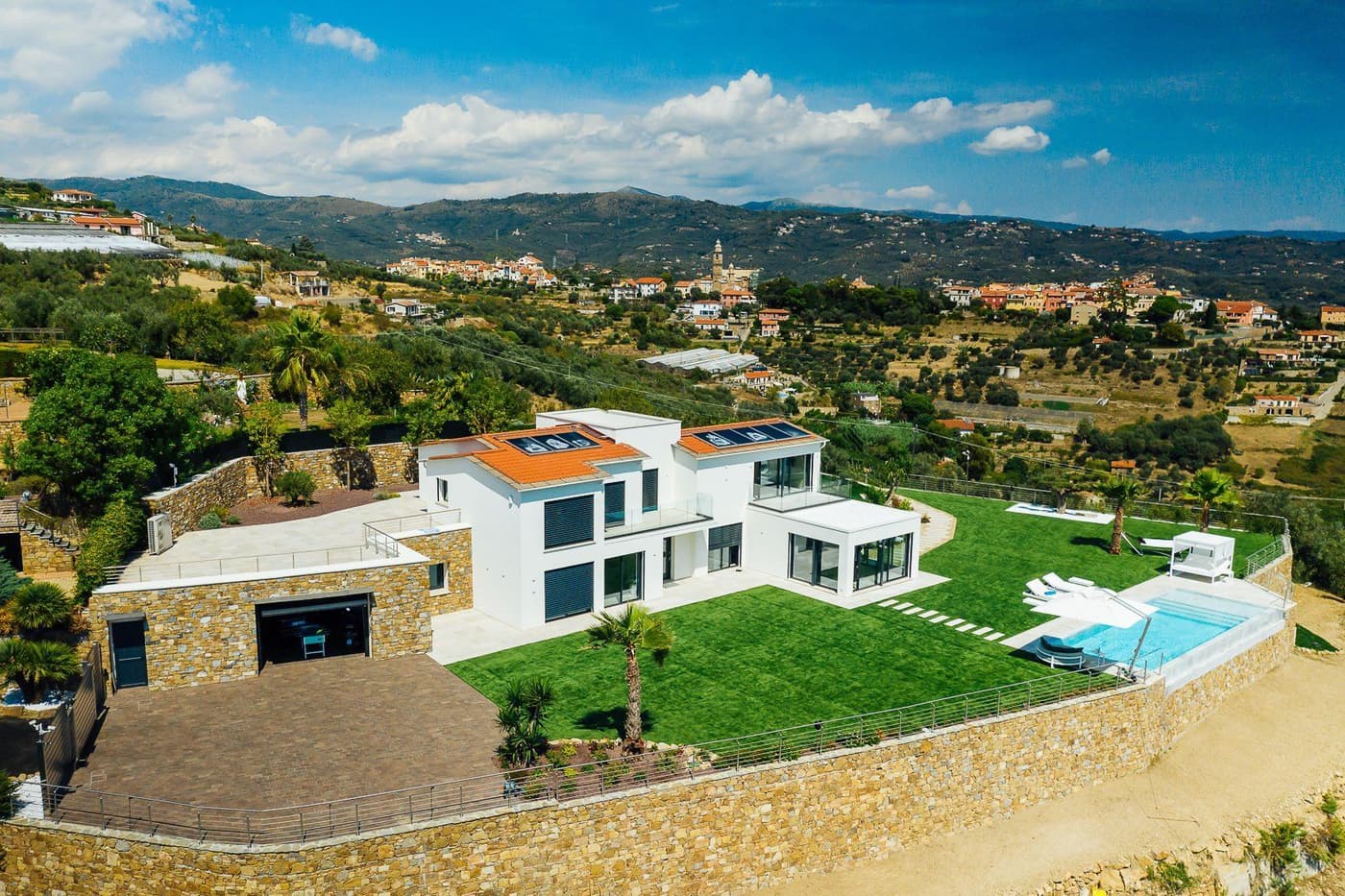 Villa Sabrina Imperia — luxury villa photo 3