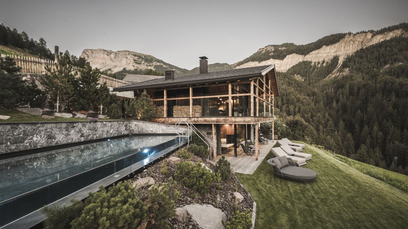 Chalet Vilaiet — luxury villa photo 1