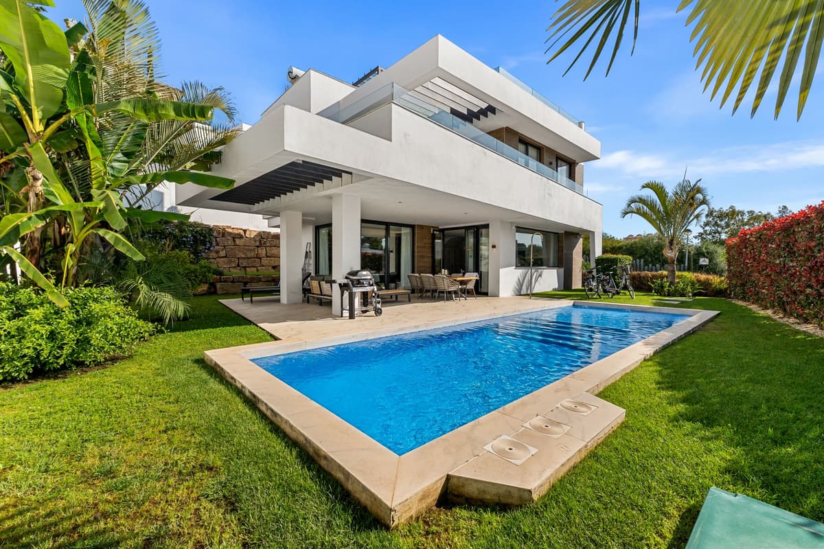 Villa Selwo — luxury villa photo 1