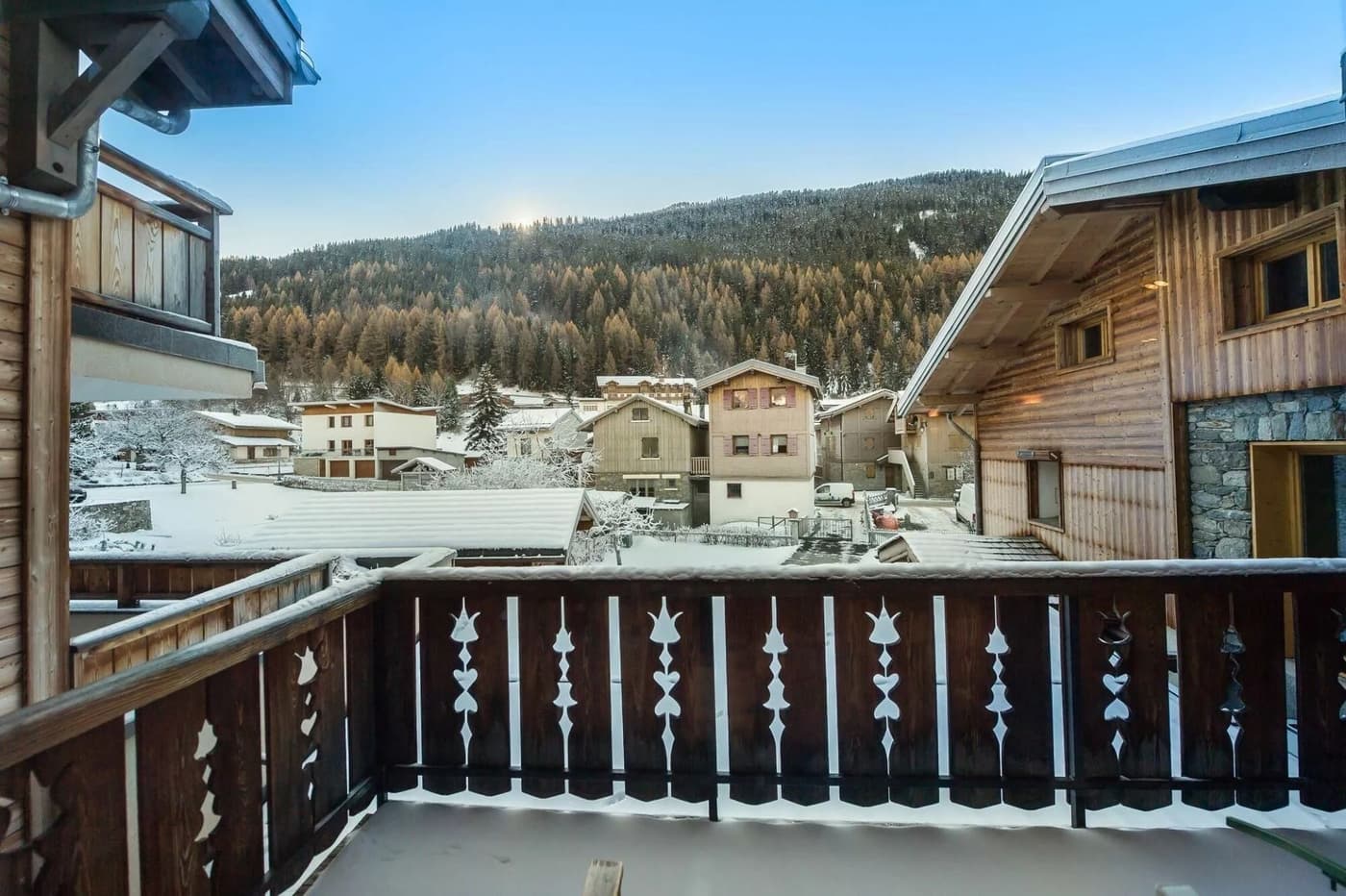 Chalet Le Pierremont — luxury villa photo 1