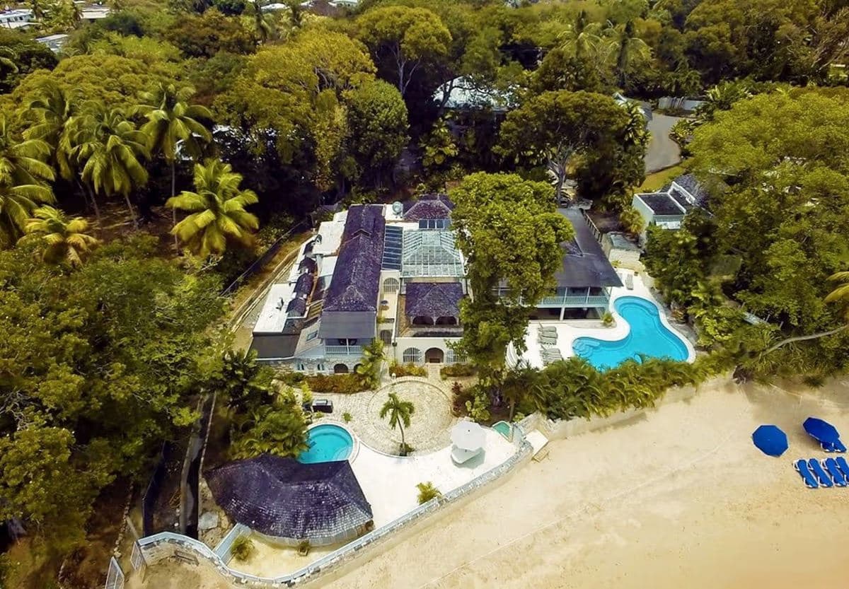 Villa Landfall House — luxury villa photo 1