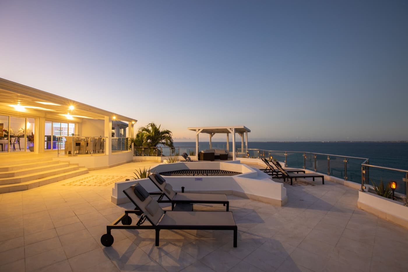 Villa Infinity Blue — luxury villa photo 2