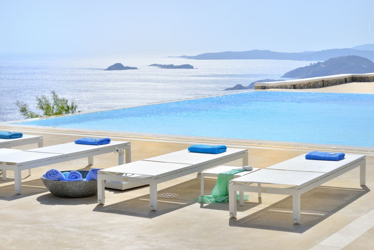 Villa Majestic Blue — luxury villa photo 40