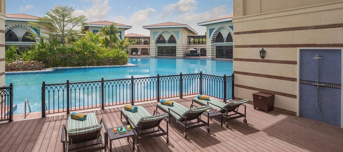 LAGOON ROYAL RESIDENCES — luxury villa photo 2