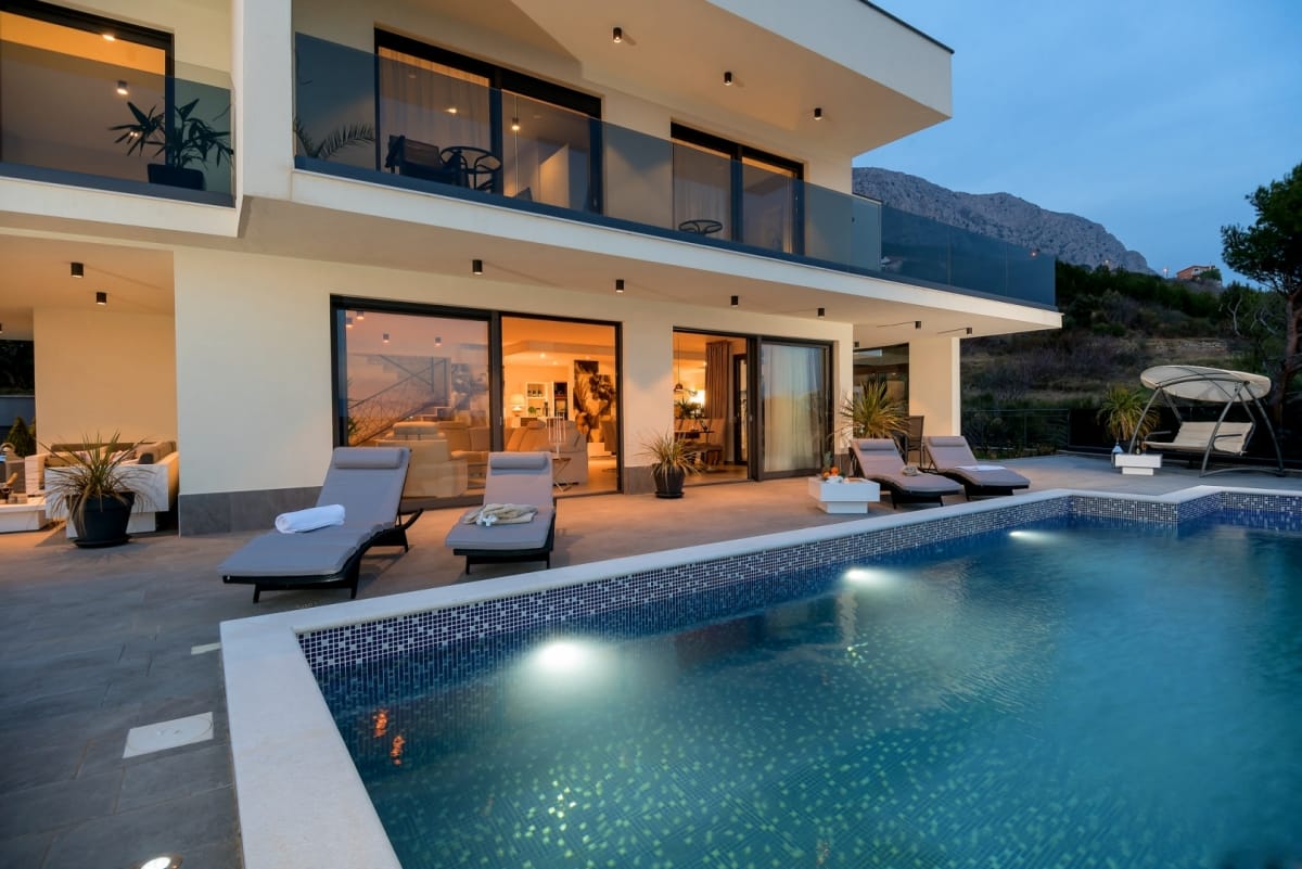 Happiness Villa - Image 1