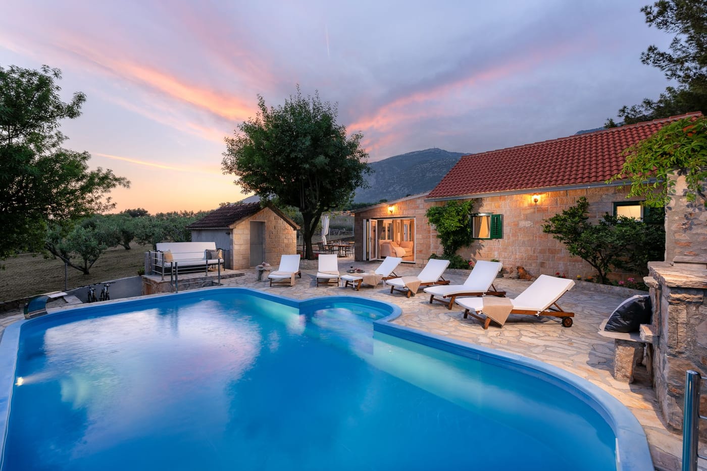 Villa Zlatni Rat - Image 1