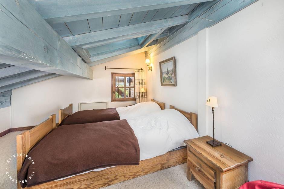 Chalet Elva — luxury villa photo 24