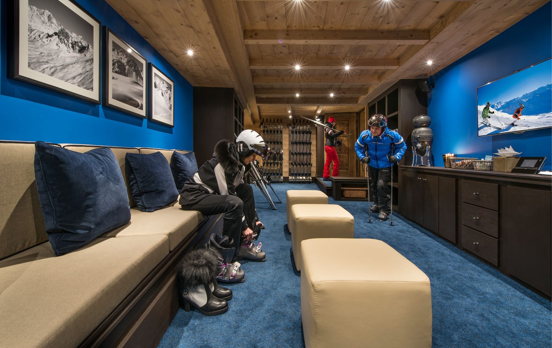 Chalet Le Petit Palais — luxury villa photo 2