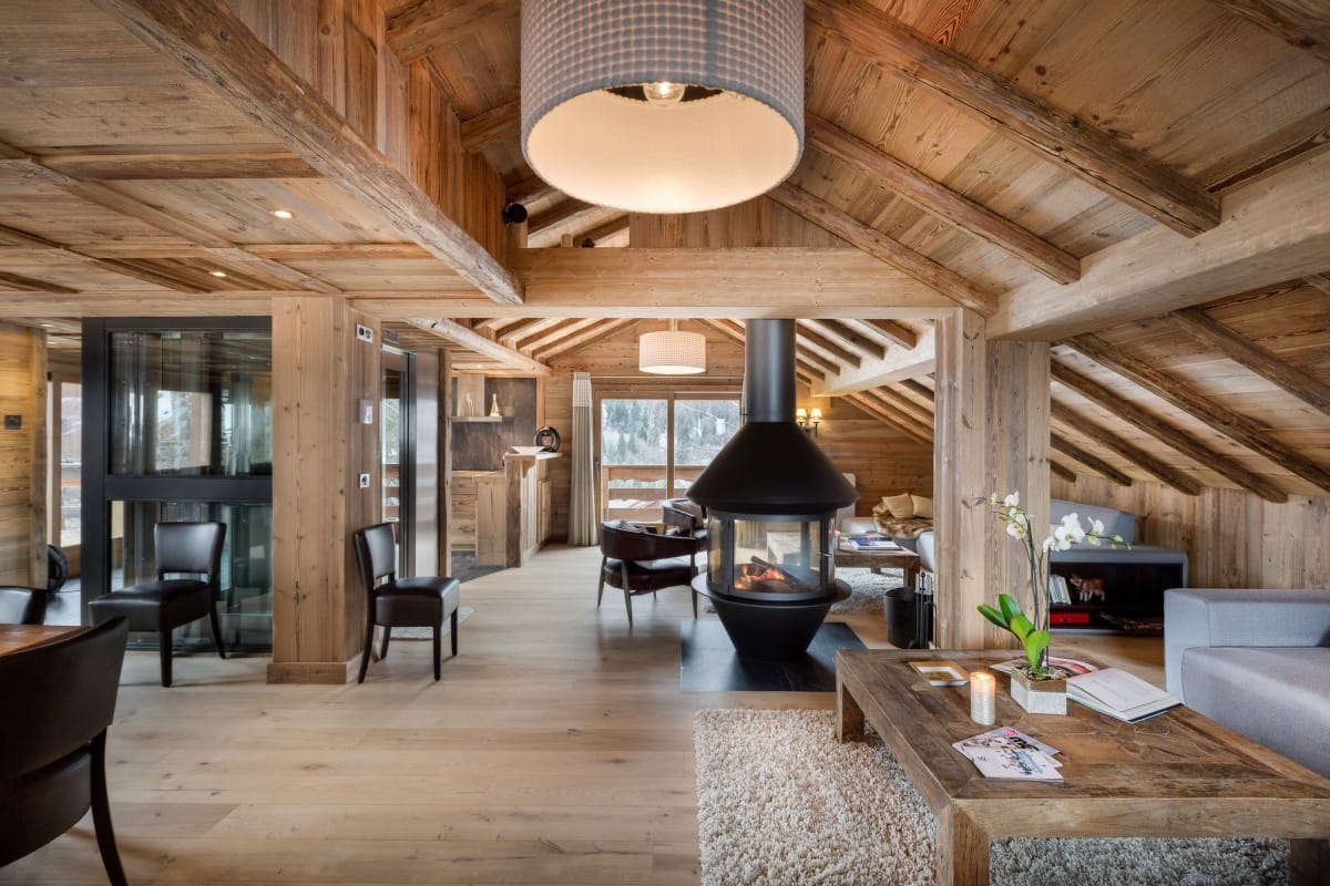 CHALET SPARK - Image 1