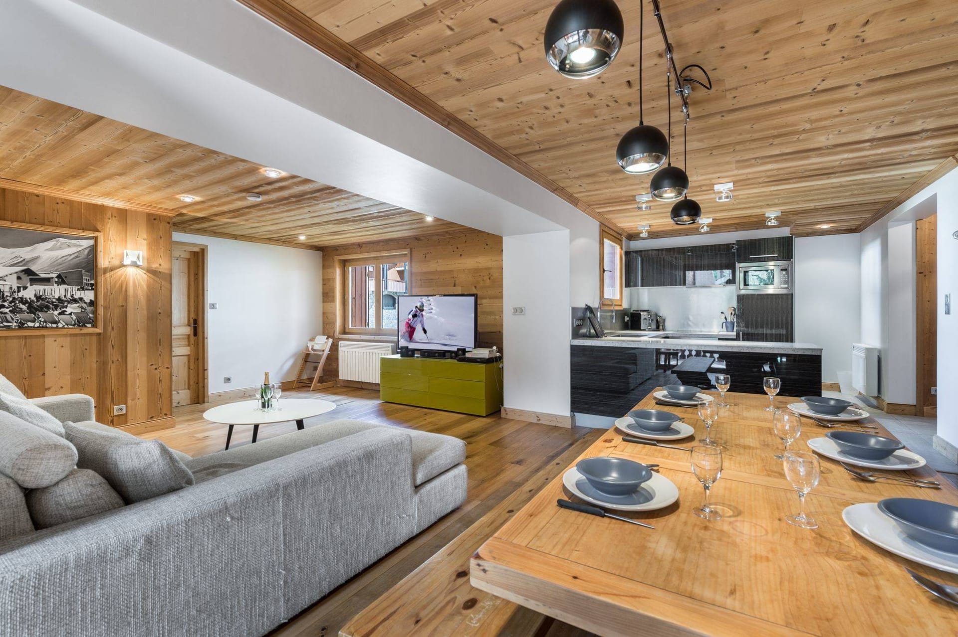 Apartment Bartavelles — luxury villa photo 1