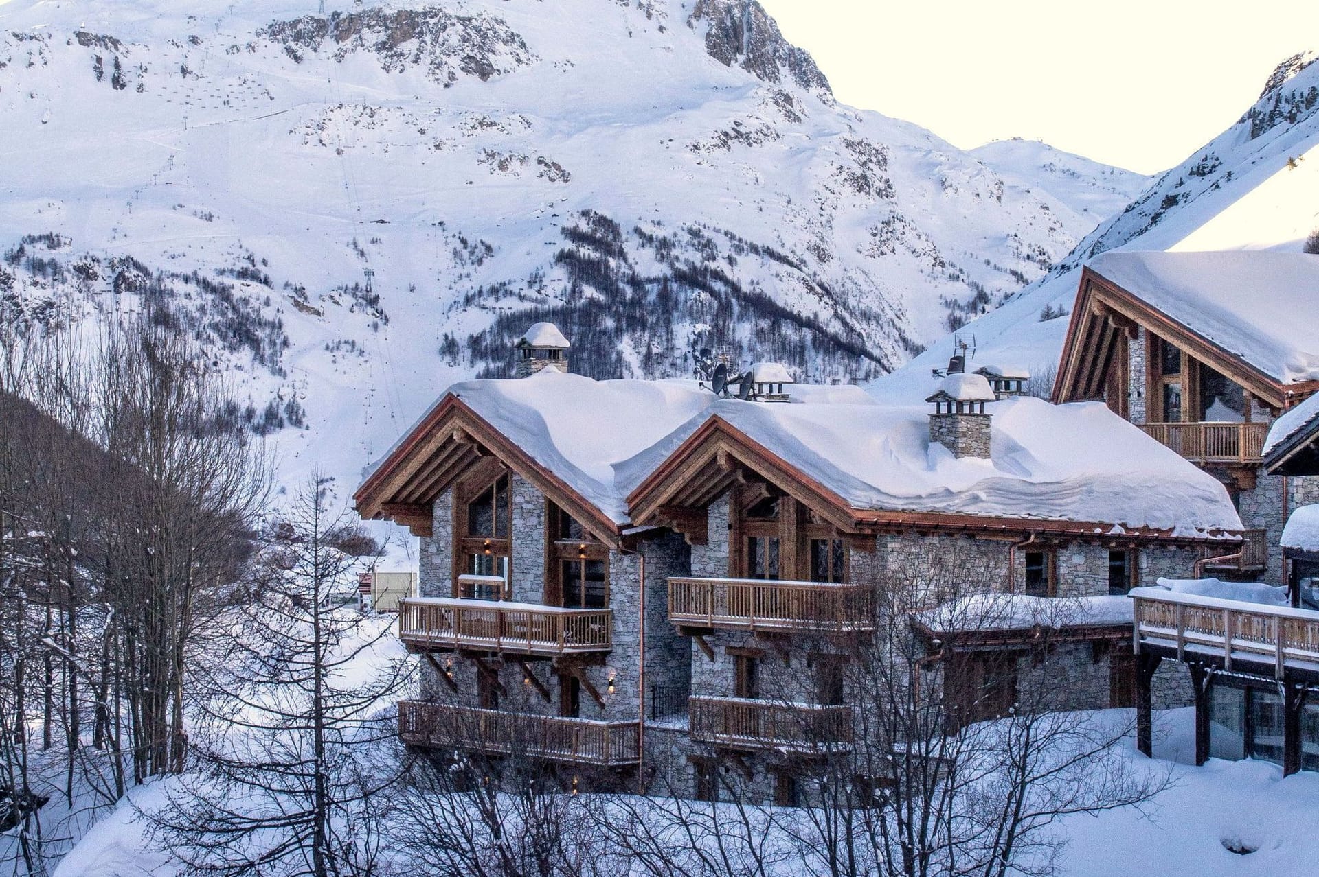 Chalet Akaroa — luxury villa photo 20
