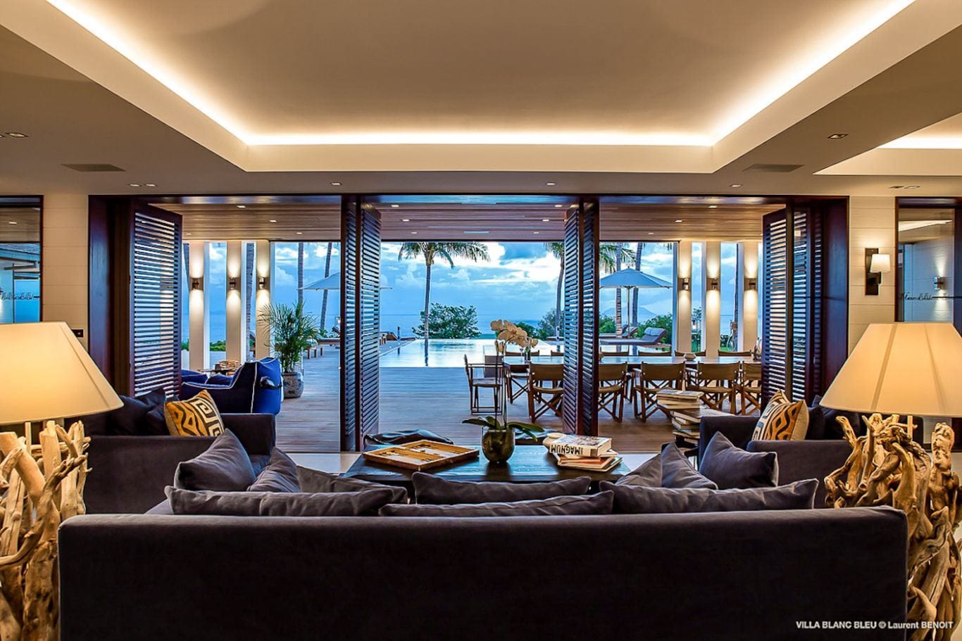 Villa Blanc Bleu — luxury villa photo 1