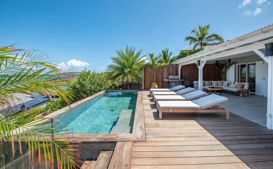 Villa Essenia — luxury villa photo 1