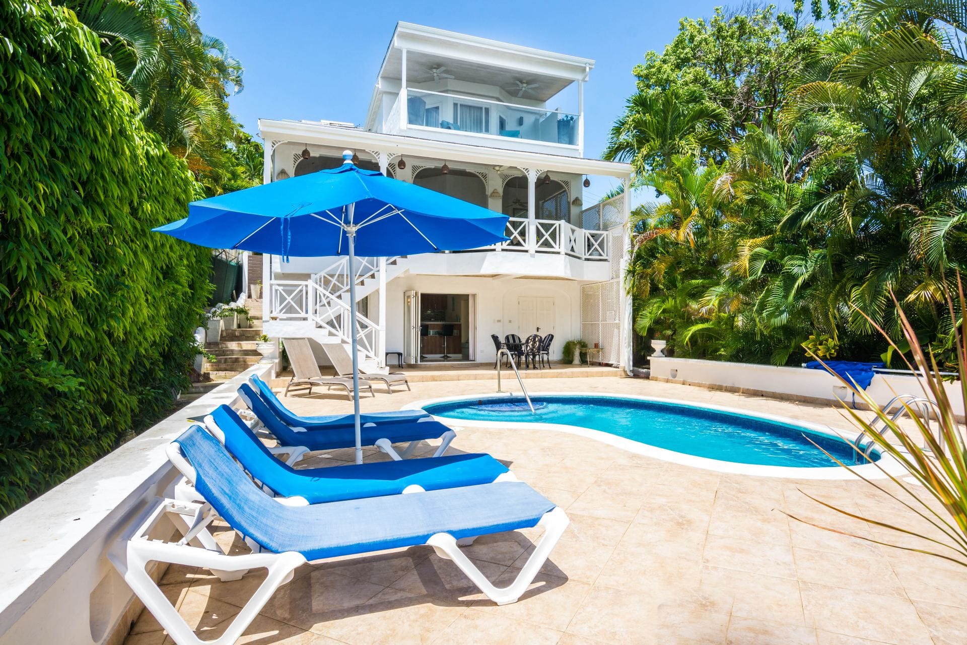 Villa Weston House — luxury villa photo 1