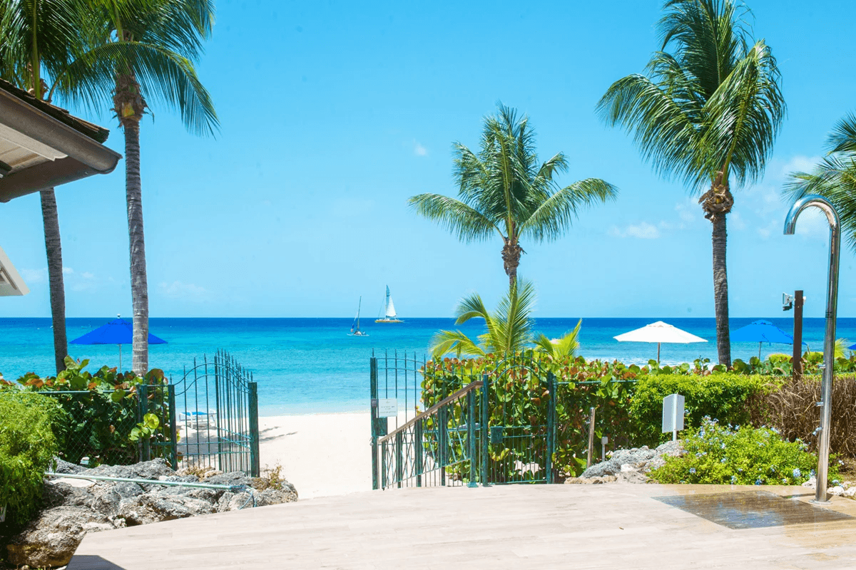 Schooner Bay 112 — luxury villa photo 2