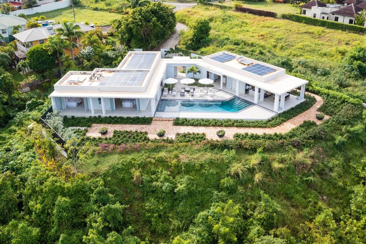 Villa Cool Breeze — luxury villa photo 1
