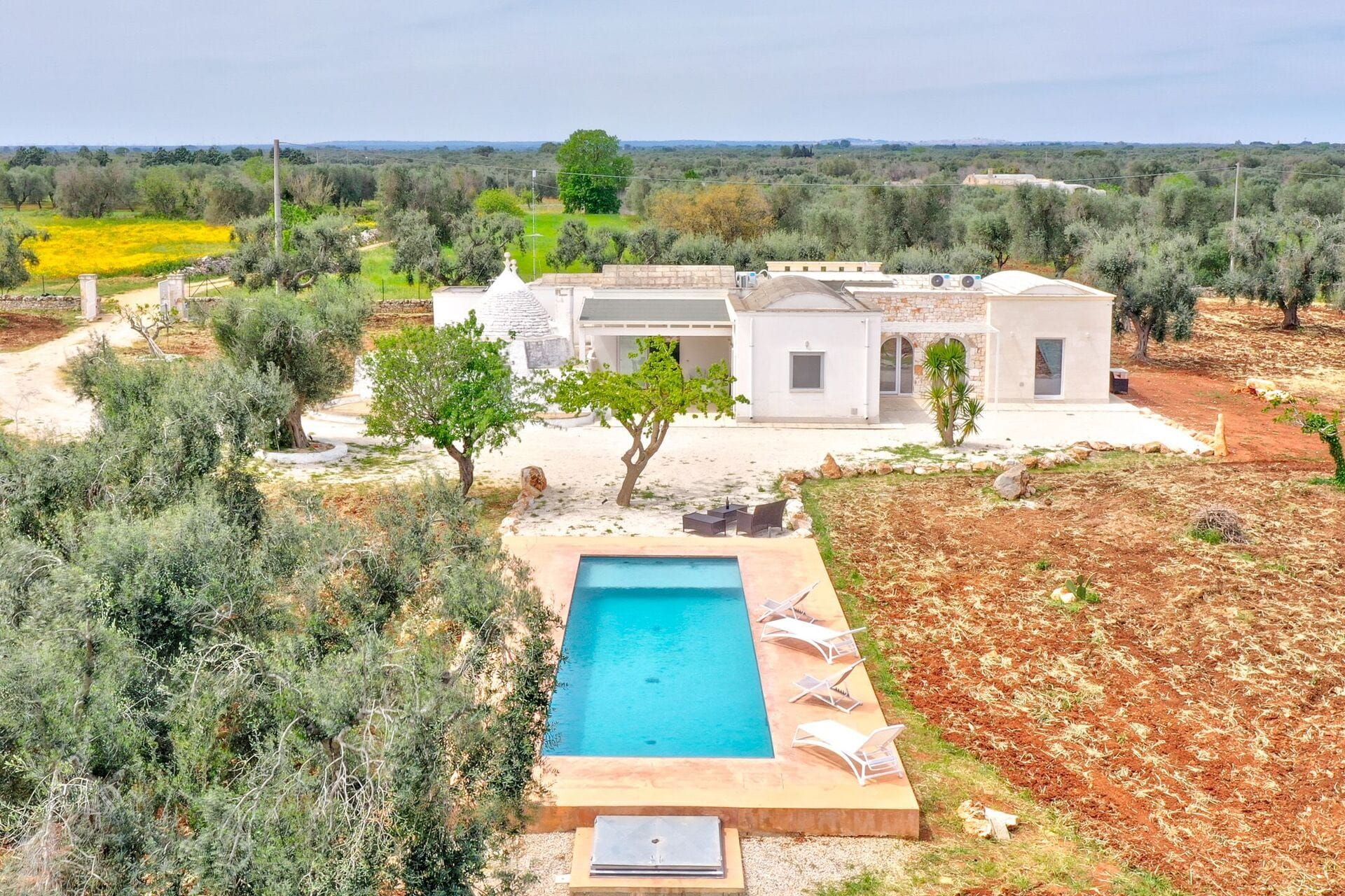Villa Bianco Trullo — luxury villa photo 1
