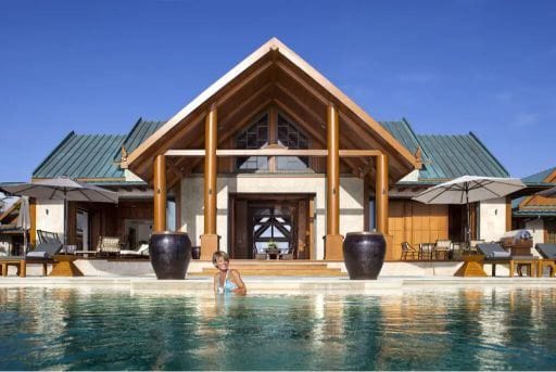 Villa Nandana Bahamas — luxury villa photo 1