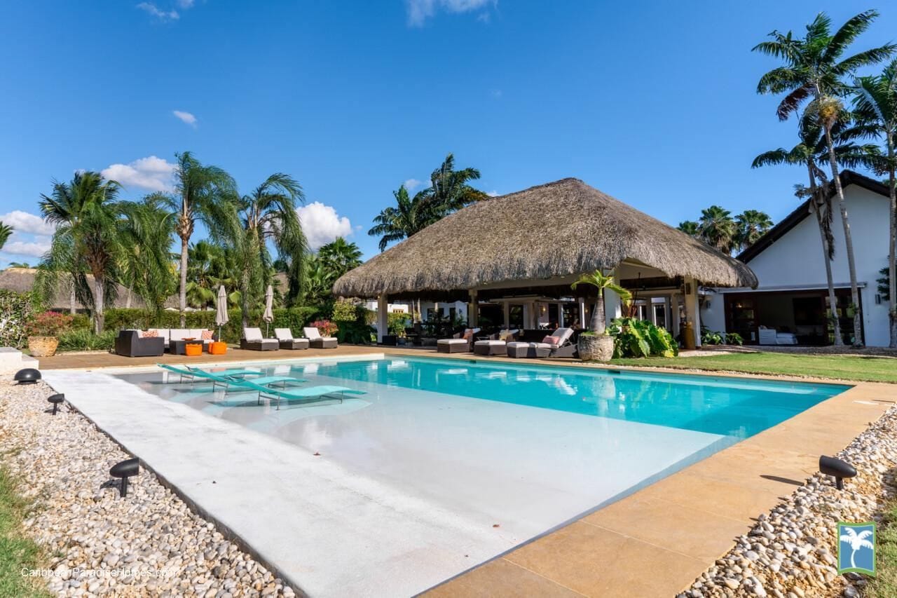 Tropical Modern - Casa de Campo - Image 1