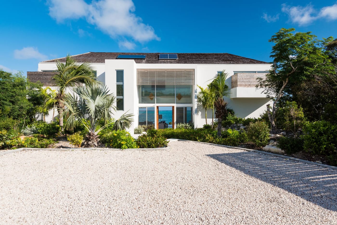 North Shore Enclave - 5 BDR BEACHFRONT VILLA - Image 1