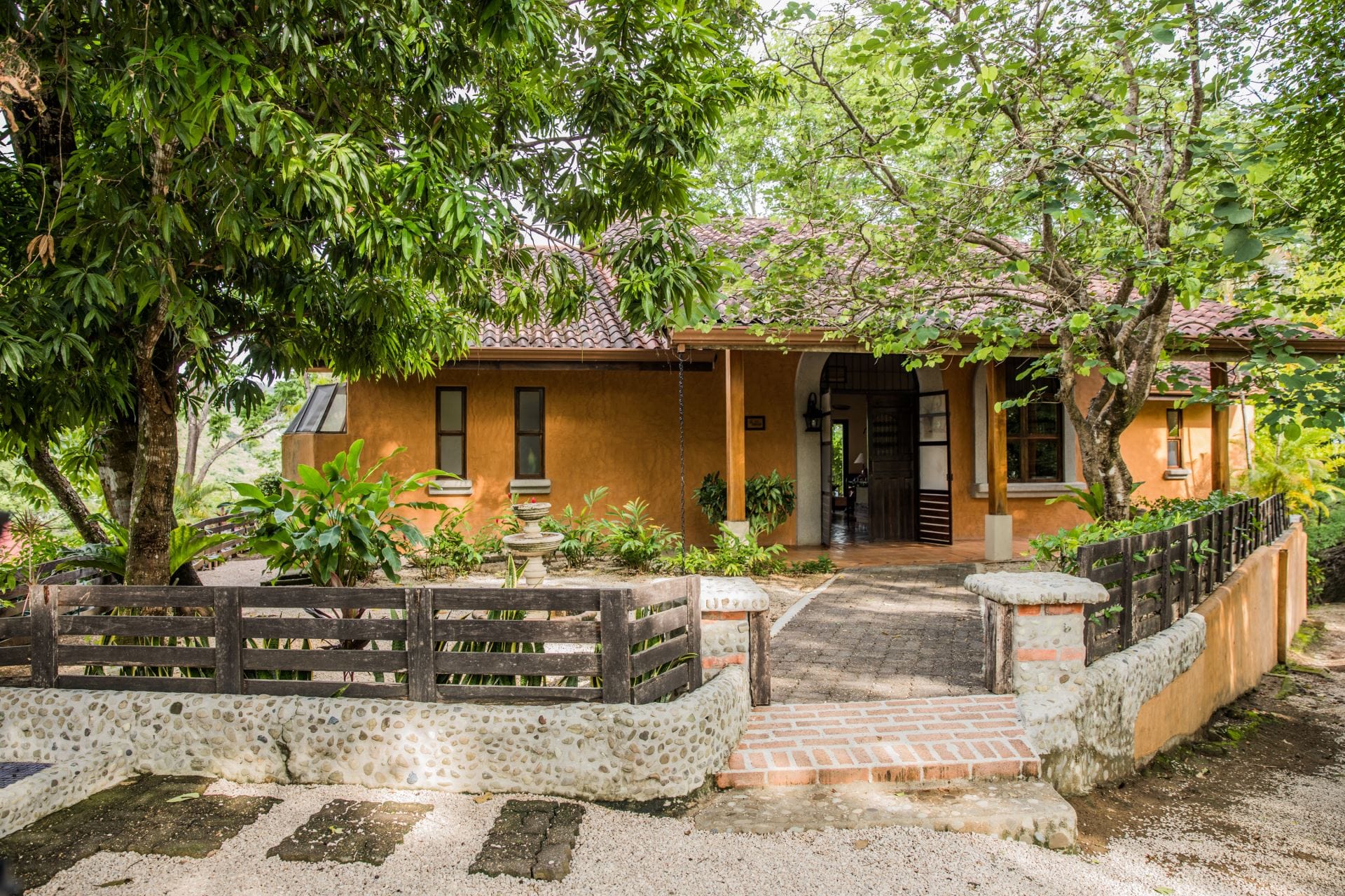 Casa Guanacaste — luxury villa photo 1
