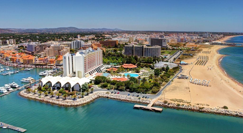 Algarve Sun & Sea Villa - Image 1