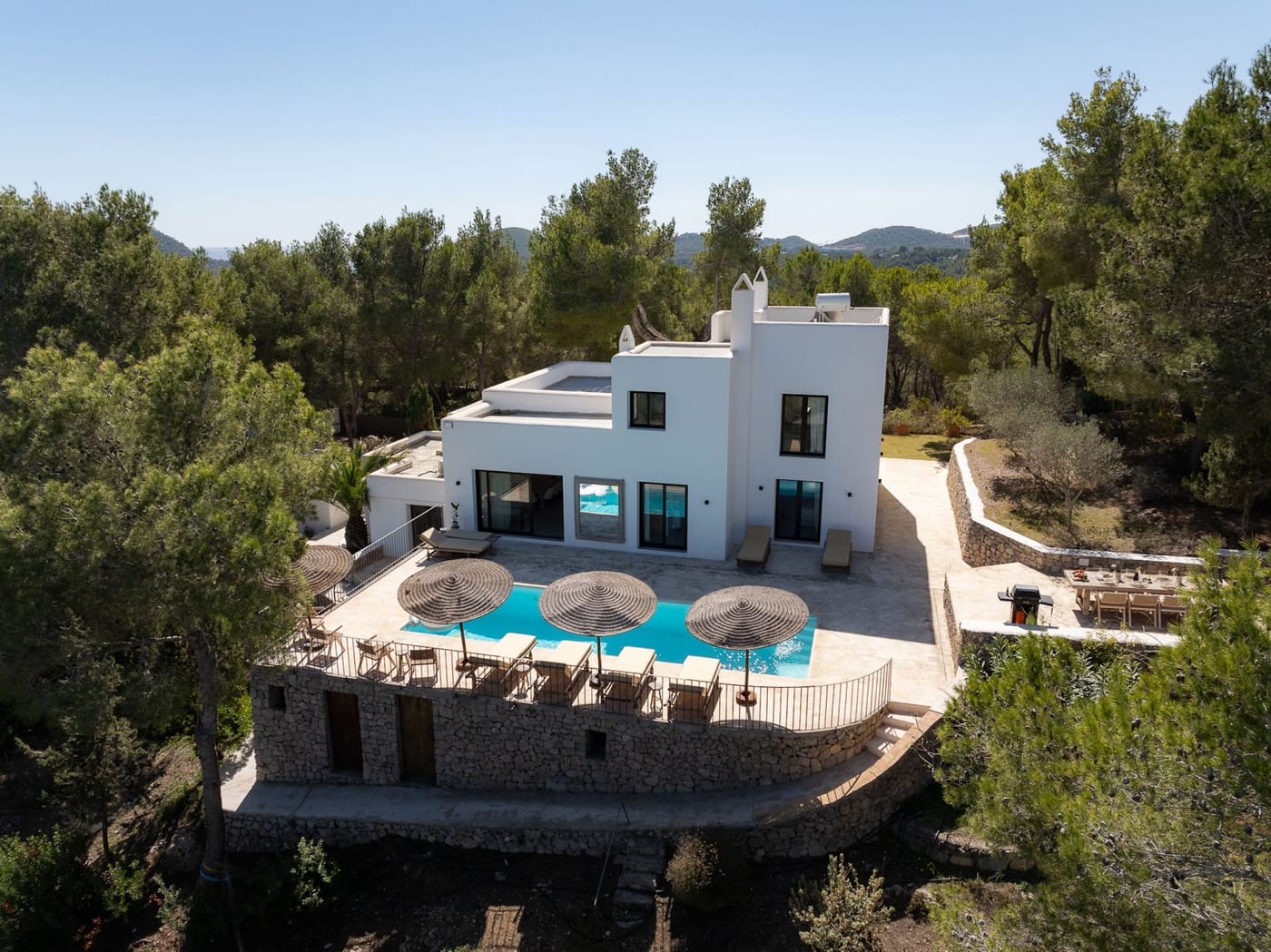 Casa Del Susurro - Image 1