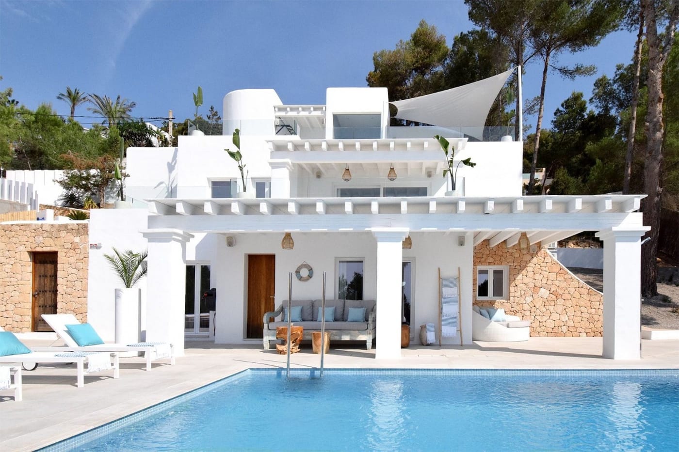 Casa Chic - Image 1