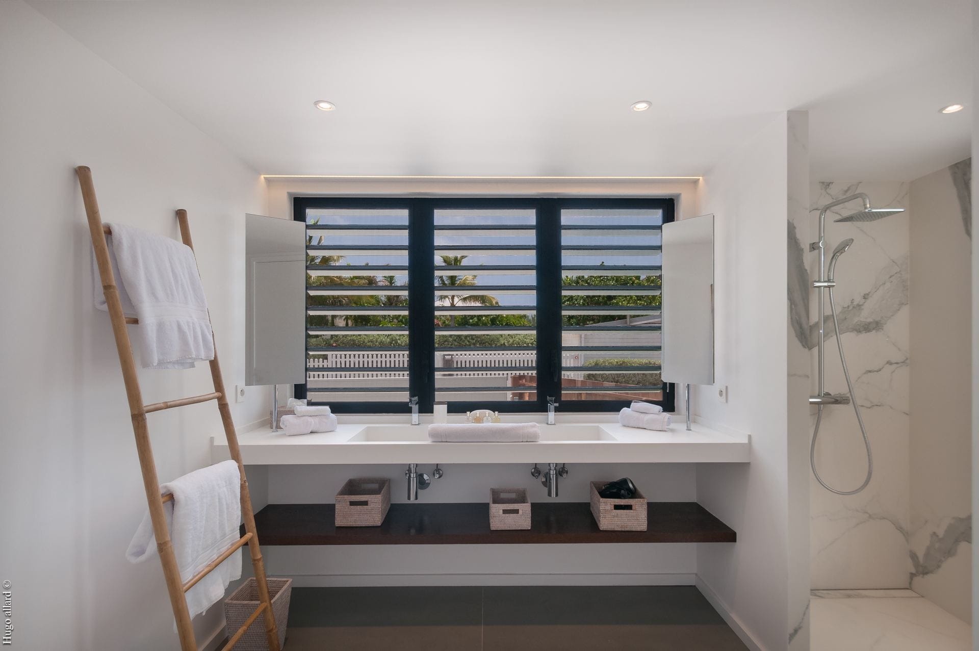 Villa Cairn — luxury villa photo 1