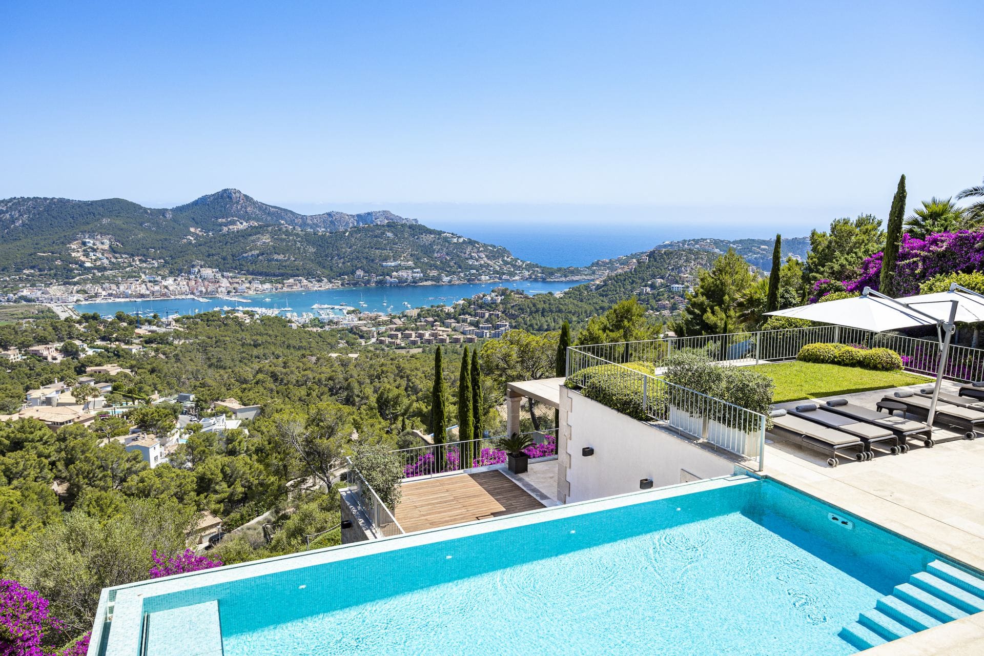 Finca Finesse — luxury villa photo 1
